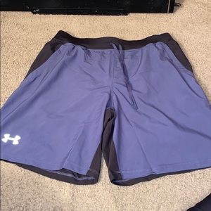 Men’s Underarmour running shorts